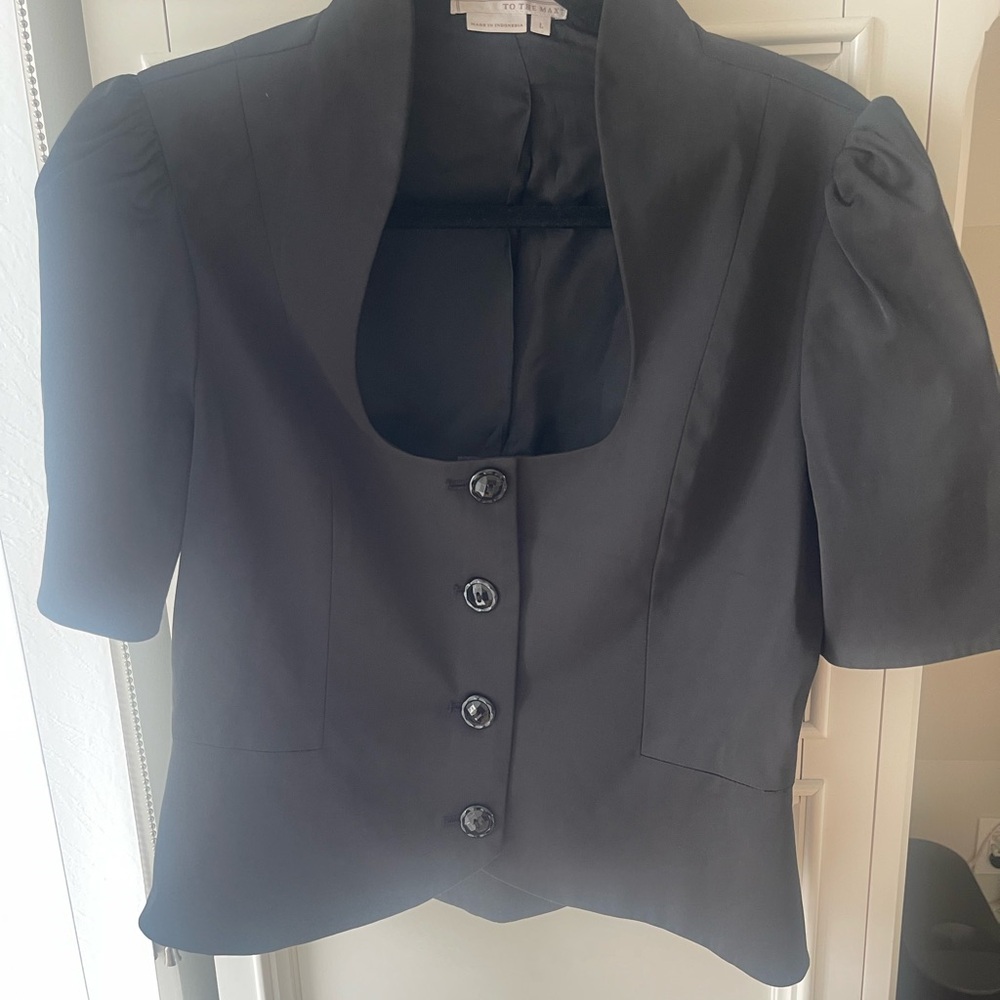 To The Max crop button-down jacket